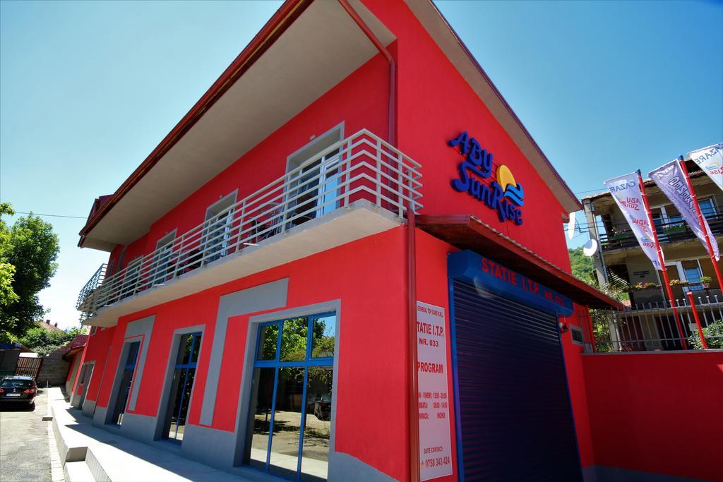 Orşova Aby Sunrise酒店 外观 照片